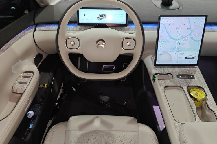 Used Nio ET7 2024 75 kWh Executive Edition
