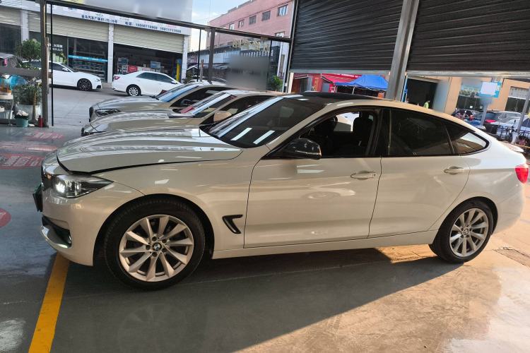 Used BMW 3 Series GT 2019 320i Sport Edition