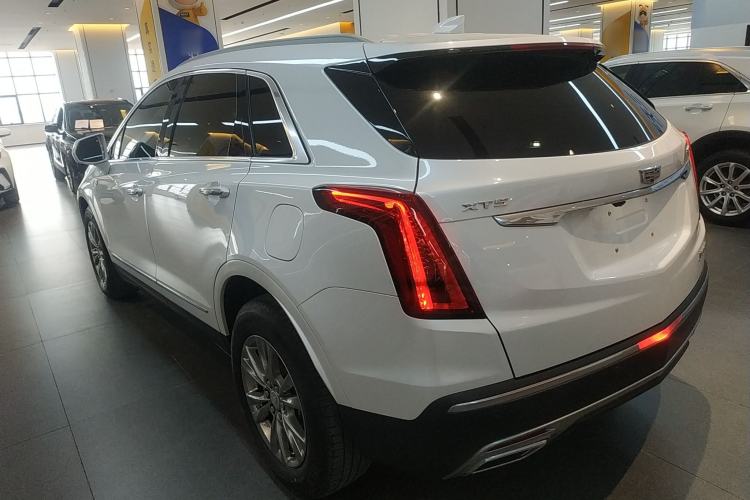 Used Cadillac XT5 2021 28T Luxury Version
