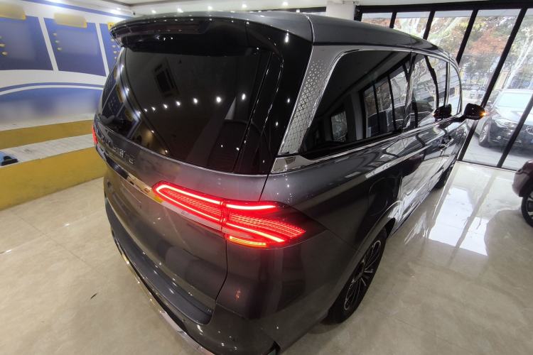 Used Roewe iMAX8 2022 400TGI Prestige Edition