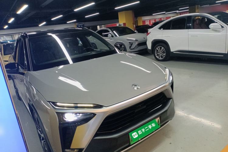 Used Nio ES8 2020 415 km Signature Edition 6-Seater Version
