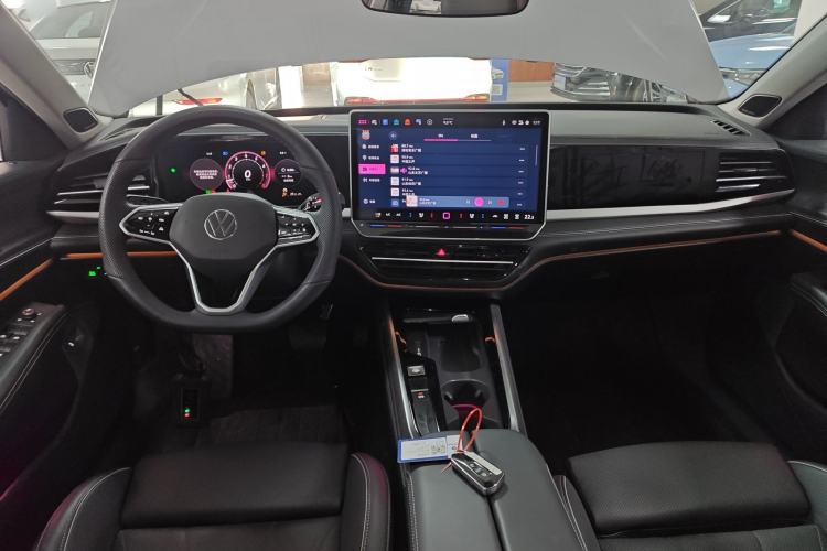 Used Volkswagen Passat 2025 Pro 380TSI Dragon Supreme Edition