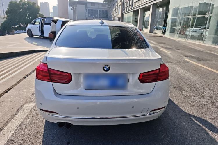 Used BMW 3 Series 2017 320Li Fashion Model
