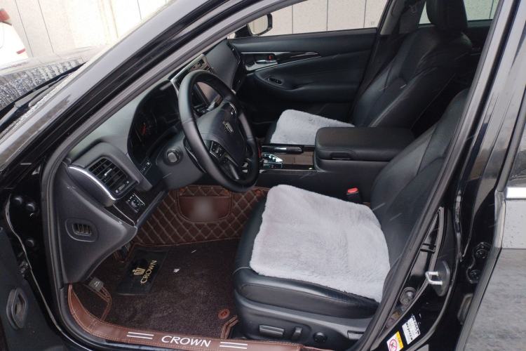 Used Toyota Crown 2018 2.0T Fashion Edition
