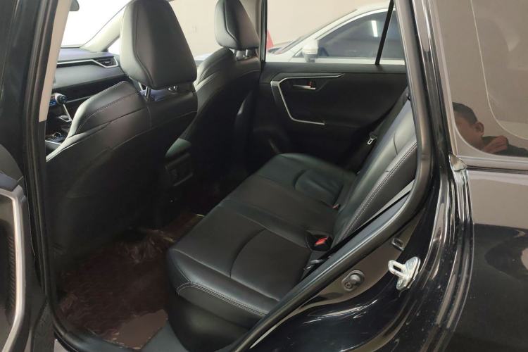 Used Toyota Wildlander 2021 Dual-Engine 2.5L E-CVT Two-Wheel Drive Luxury Edition
