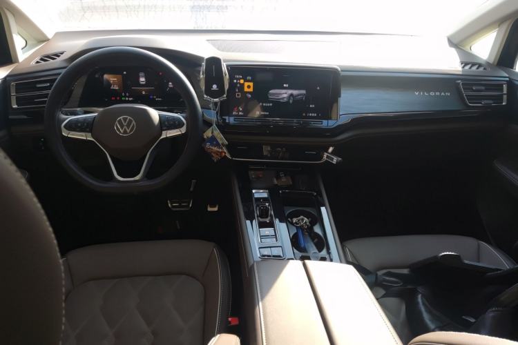 Used Volkswagen Viloran 2023 380TSI Prestige Edition
