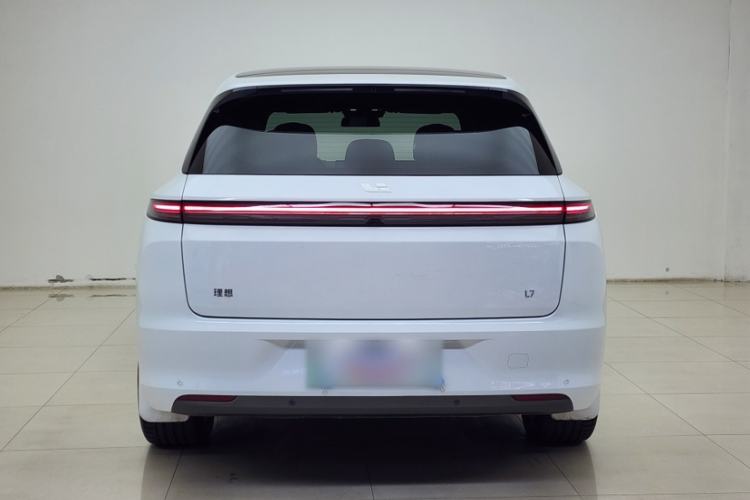 Used Li Auto L7 2023 Pro Model
