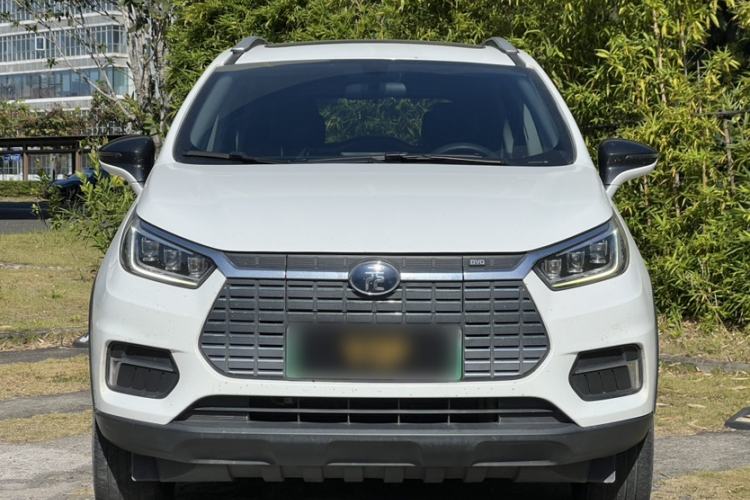 Used BYD Yuan New Energy 2019 EV360 Smart Connect Enjoyment Model
