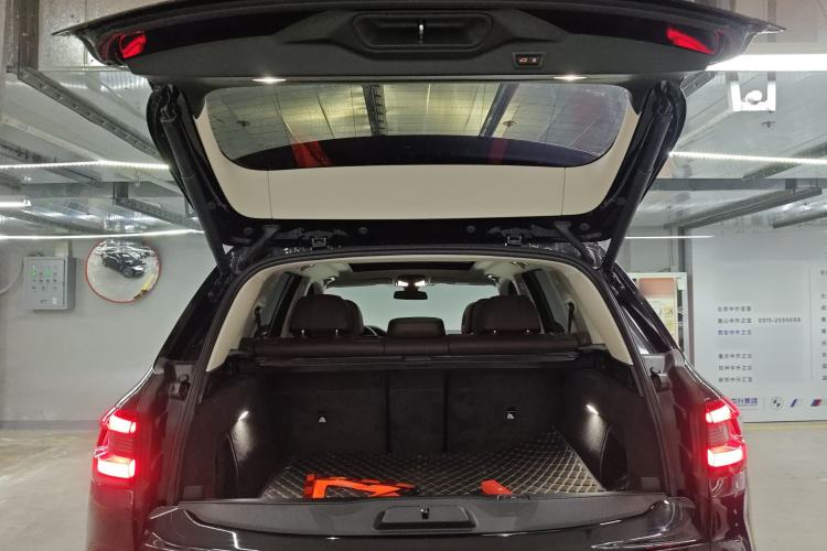 Used BMW X5 2022 Restyled xDrive 30Li Luxury Version M Sport Package