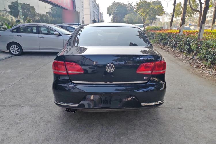 Used Volkswagen Magotan 2016 1.8TSI Smart Comfort Model
