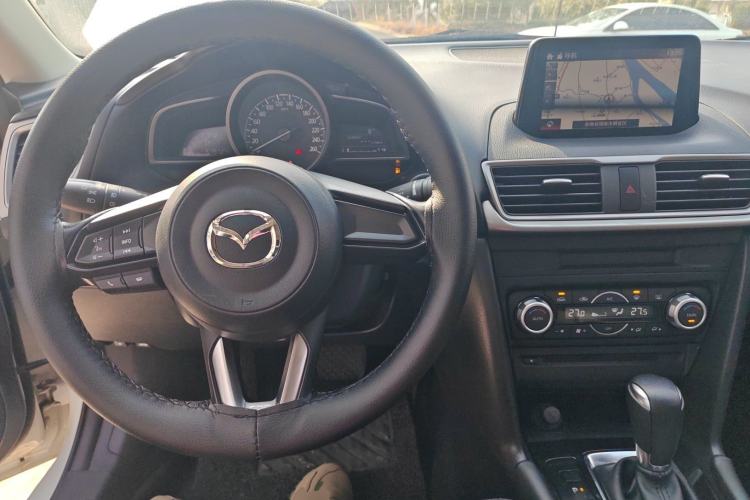 Used Mazda Mazda 3 Axela 2017 Sedan 1.5L Automatic Luxury Model Emission Standard China V
