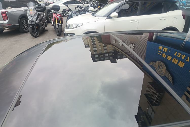 TDK.VehicleDetails.img