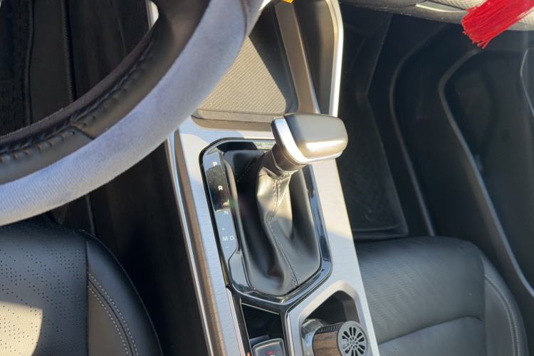 Used Geely Auto Emgrand 2022 4th Generation 1.5L CVT Luxury Model
