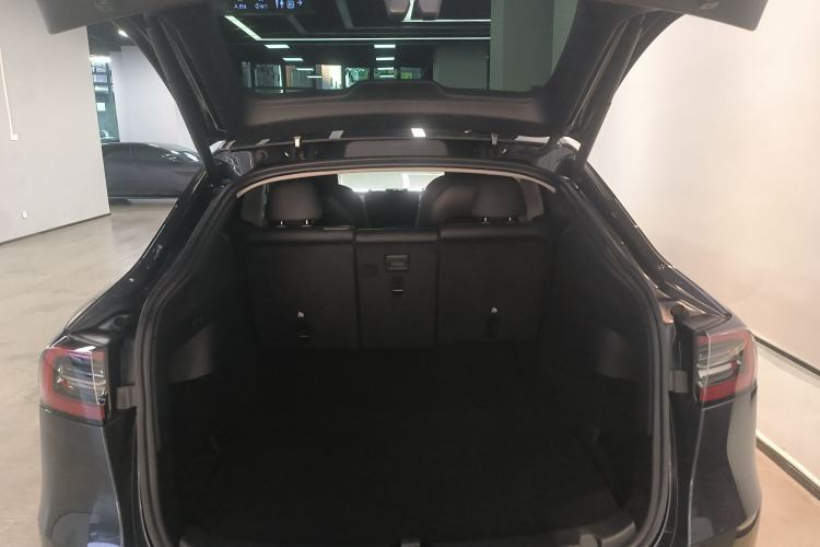 Used Tesla Model Y 2024 Rear-Wheel-Drive Version