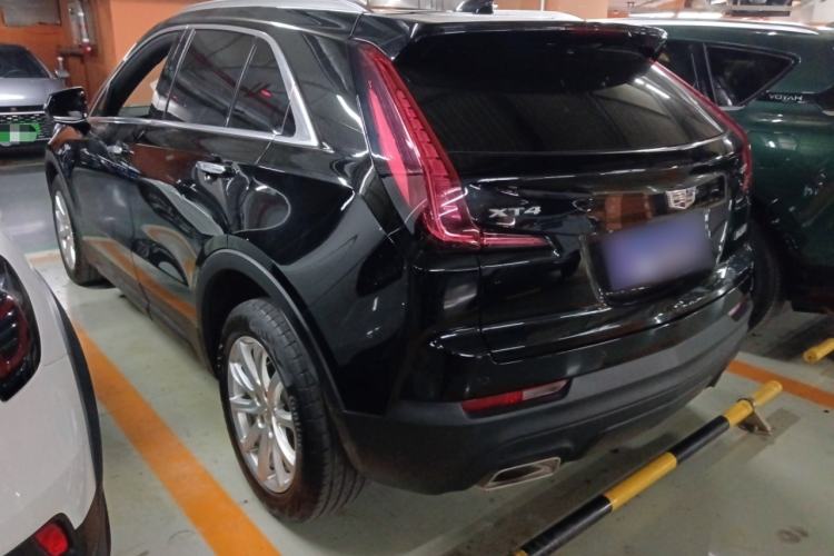 Used Cadillac XT4 2022 28T Two-Wheel Drive Fashion Edition
