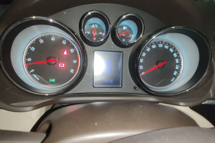 Used Buick Regal 2015 2.0L Leading Fashion Edition
