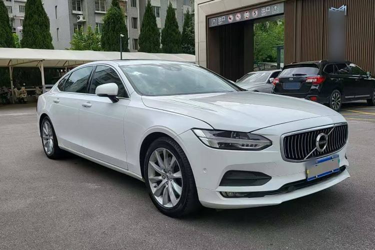 Used Volvo S90 2017 T5 Zhiyuan Edition
