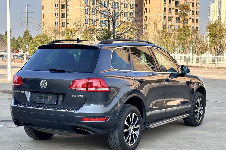 Used Volkswagen Touareg 2011 3.0 TSI High-End Version
