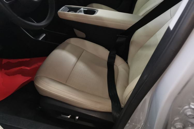 Used Wuling Bingo PLUS 2024 510 km Flagship Edition Four-Seater Version
