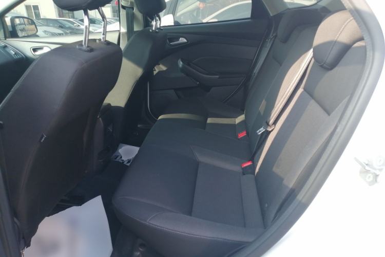 Used Ford Focus 2018 Hatchback Classic 1.6L Automatic Comfort Plus SmartDrive Edition