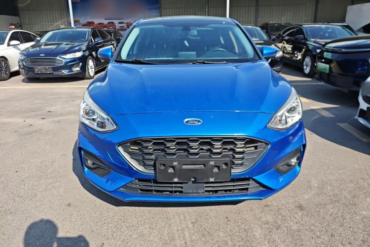 Used Ford Focus 2020 Sedan EcoBoost 180 Automatic Trend Edition
