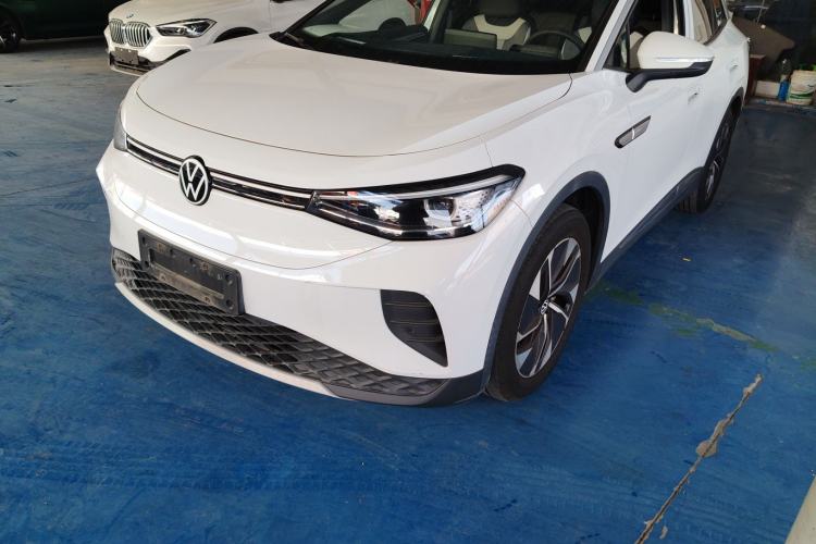 Used Volkswagen ID.4 CROZZ 2021 Standard Range PURE Two-Wheel Drive Version
