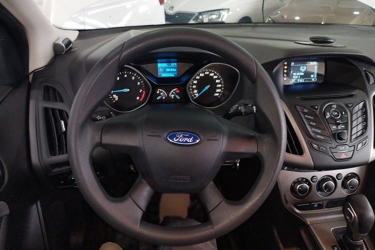 Used Ford Focus 2012 Hatchback 1.6L Automatic Comfort Model
