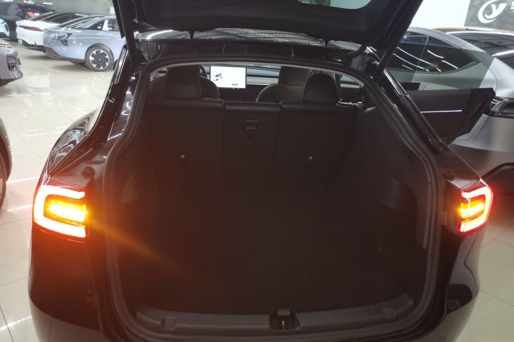 Used Tesla Model Y 2021 Performance High-Performance All-Wheel-Drive Version
