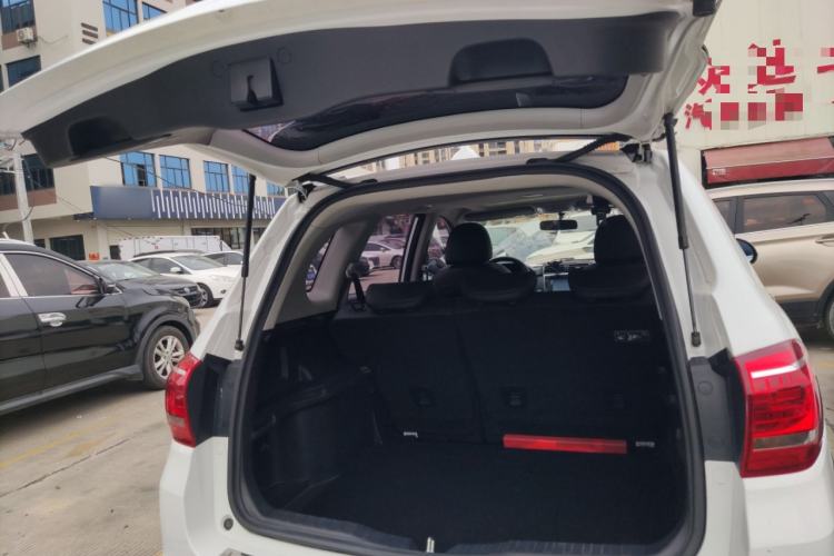 Used Haval H6 2015 Sport Edition 1.5T Automatic Two-Wheel Drive Luxury Model