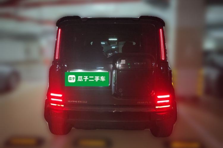 Used  V23 2025 401 Two-Wheel Drive Intelligent Driving Version
