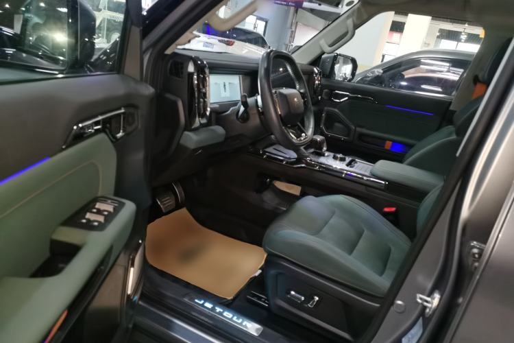 Used JETOUR Traveler 2023 2.0T All-Wheel-Drive CrossPRO
