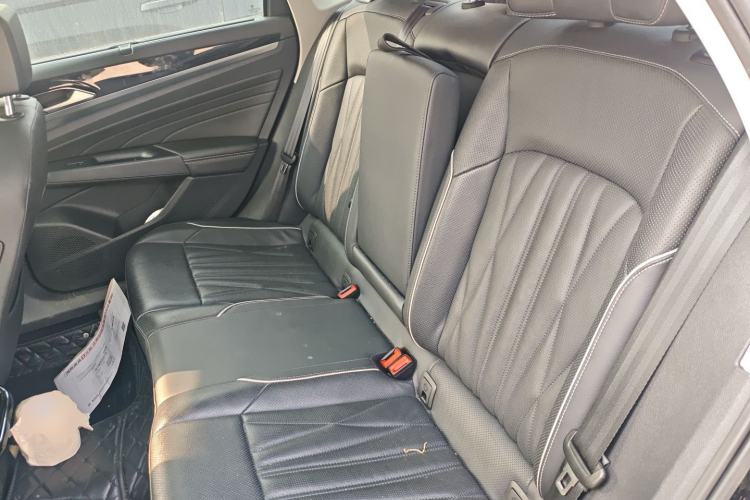 Used Volkswagen Passat 2022 330TSI Starry Luxury Edition
