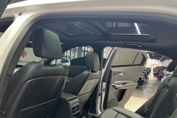 Used Cadillac XT4 2021 28T Two-Wheel Drive Leading Version
