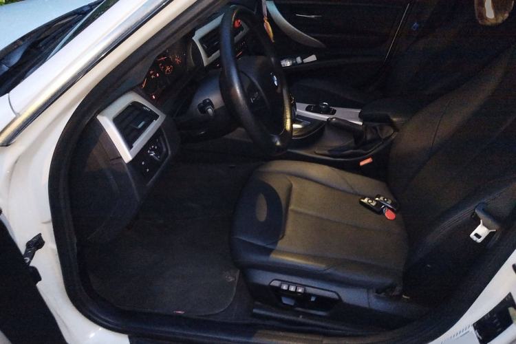 Used BMW 3 Series 2015 320Li Fashion Model
