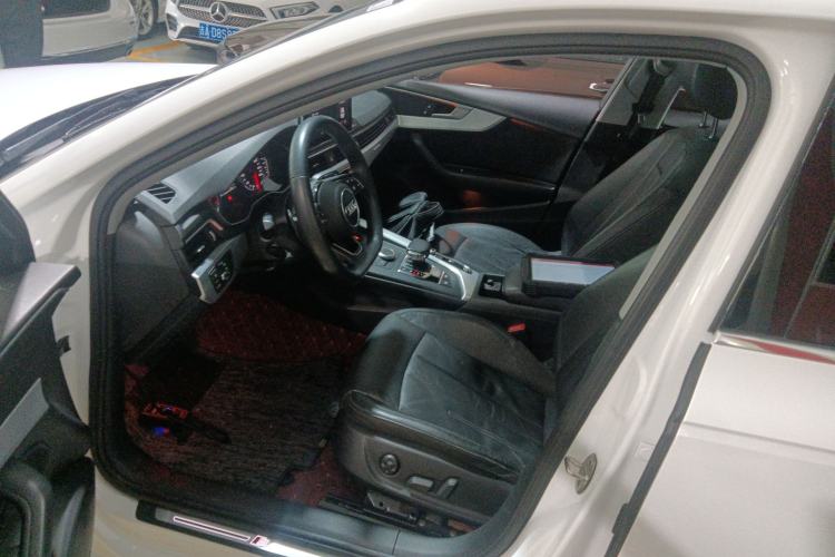 Used Audi A4L 2019 45 TFSI quattro Individual Sport Edition China VI
