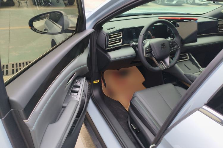 Used BYD Qin L 2024 DM-i 120KM Leading Model