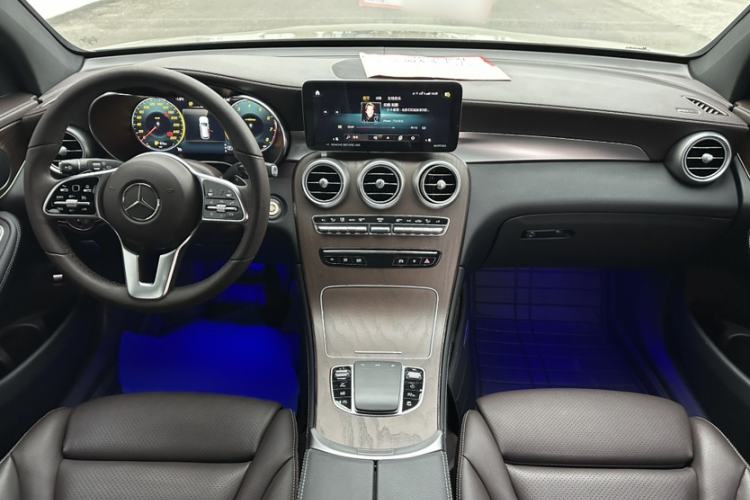 Used Mercedes-Benz GLC 2022 Facelift GLC 260 L 4MATIC Luxury Edition