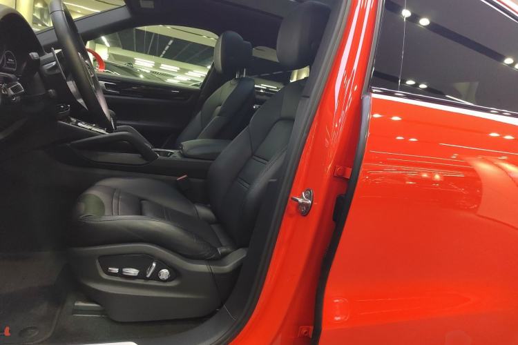 Used Porsche Cayenne 2019 Cayenne Coupé 3.0T
