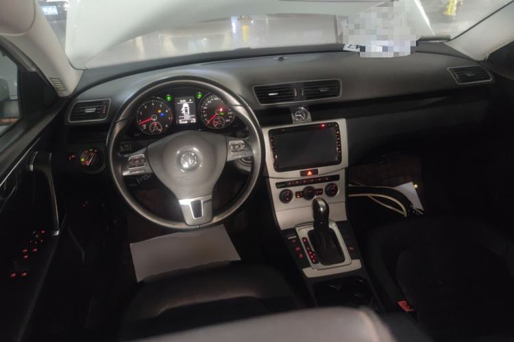 Used Volkswagen Magotan 2013 2.0 TSI Luxury Model