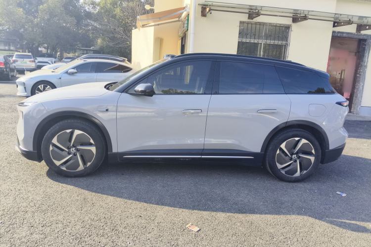 Used Nio ES6 2023 75 kWh
