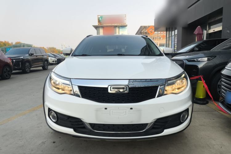 Used Qoros 3 2016 Urban SUV 1.6T Automatic Zhiyue Model
