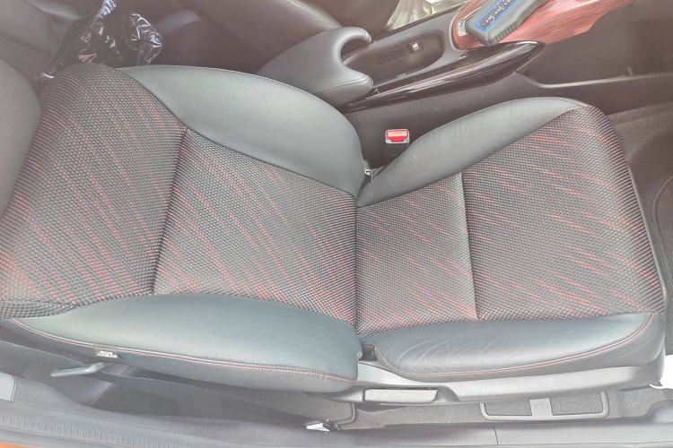 Used Honda XR-V 2015 1.8L EXi CVT Comfort Version
