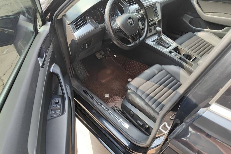 Used Volkswagen Magotan 2019 280TSI DSG Comfort Model China V Standard
