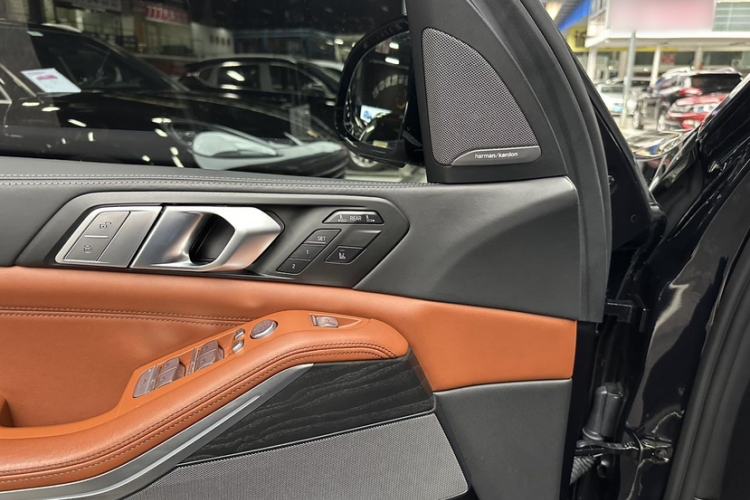 Used BMW X7 2022 xDrive40i Luxury M Sport Package
