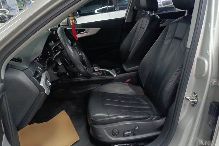 Used Audi A4L 2018 30th Anniversary Edition 40 TFSI Fashion Model