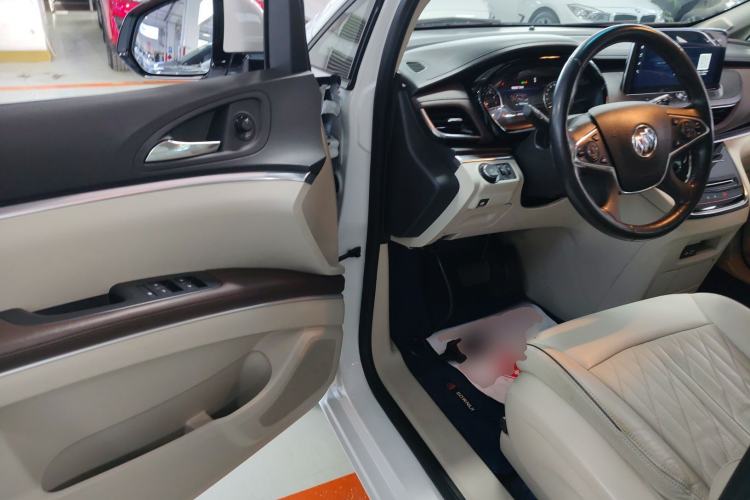 Used Buick GL8 2022 Land Business Class 652T Luxury Model
