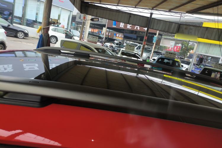 Used  Renegade 2019 220T Automatic Elite Edition
