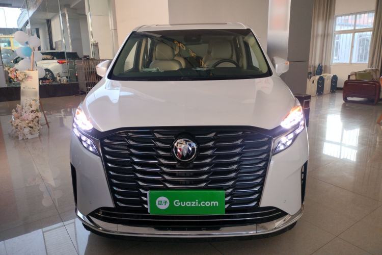 Used Buick GL8 2023 ES Lu Zun Deluxe and Yue Edition
