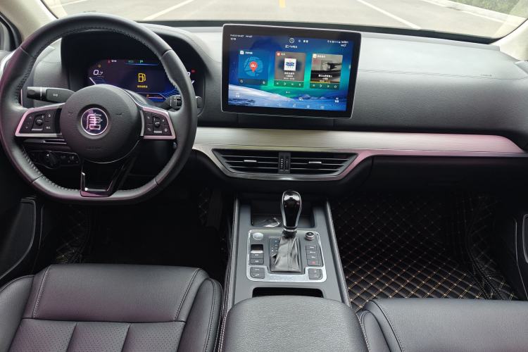 Used BYD Tang 2018 2.0T Automatic SmartConnect Prestige 7-Seater China V Standard
