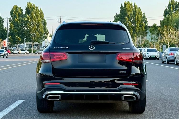 Used Mercedes-Benz GLC 2020 Facelift GLC 260 L 4MATIC Luxury Edition
